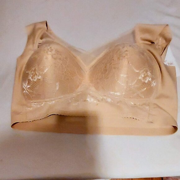 Zenchic Women's  Over Fifty, New with Tags Bra  SZ 40 DD Beige Lace Padded - Picture 1 of 4